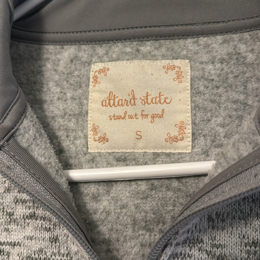 Altar’d State Pullover - Picture 2 of 3